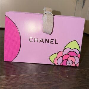 CHANEL Classic Pink Floral Gift Bag